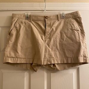 Old navy Khaki shorts